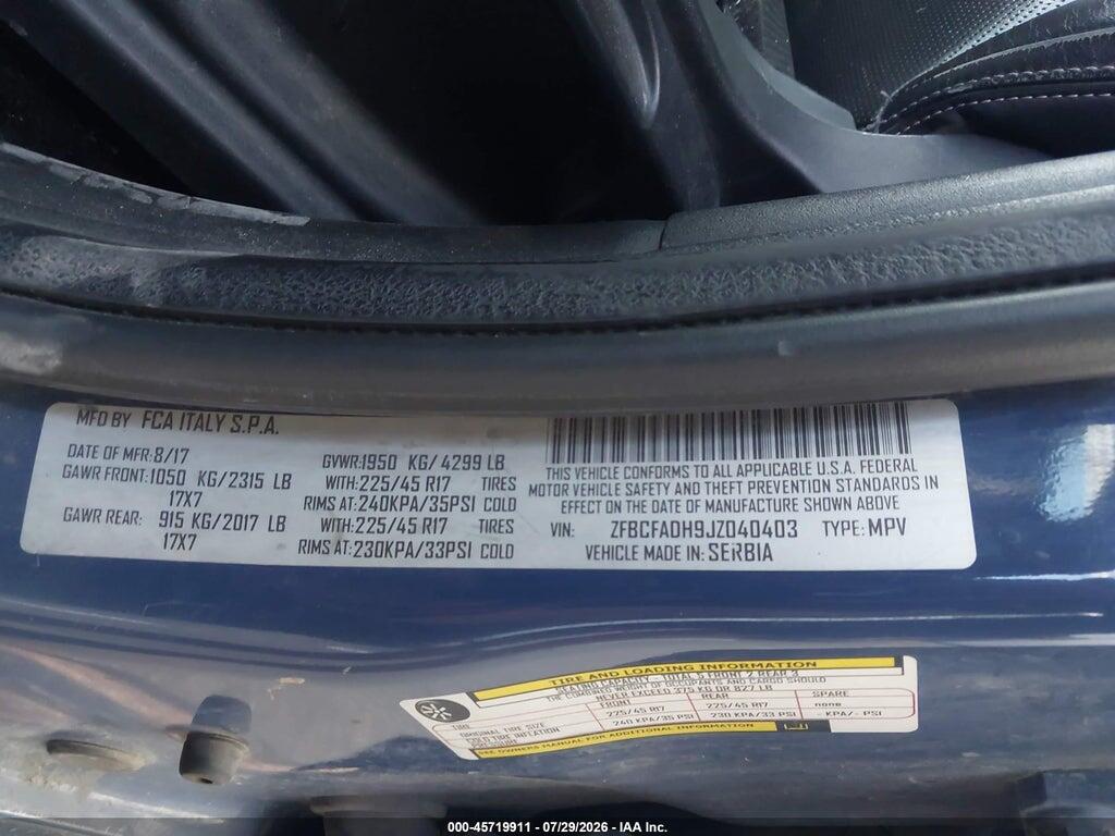 ZFBCFADH9JZ040403 2018 FIAT 500L photo no. 9