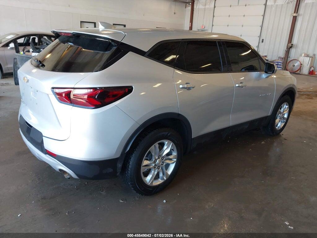 3GNKBHR44MS550850 2021 CHEVROLET BLAZER photo no. 4