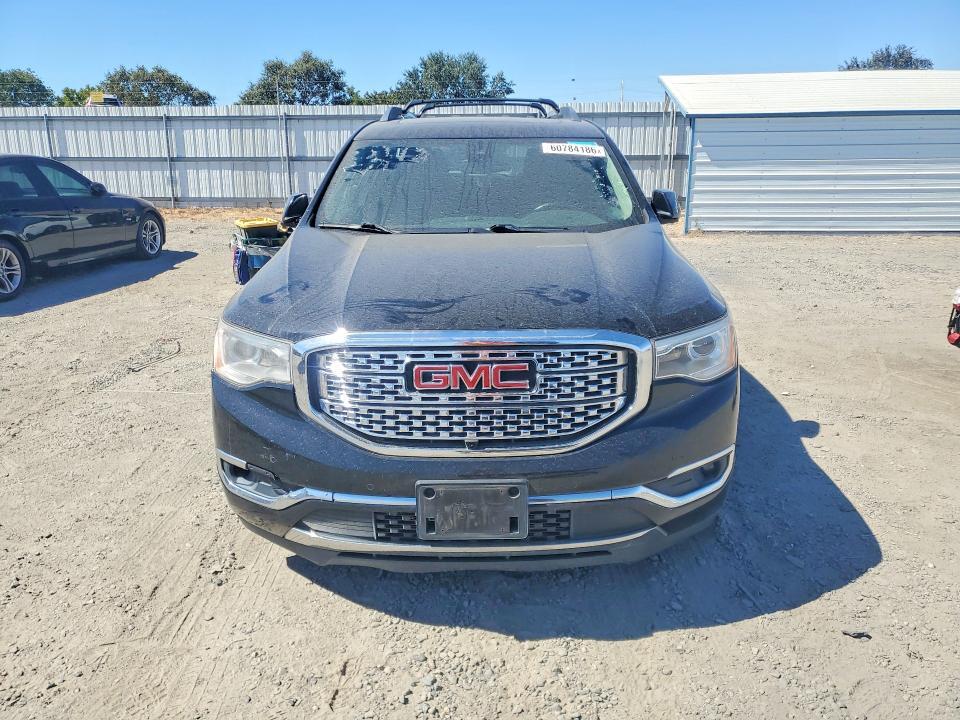 2017 GMC ACADIA DENALI — Фото 5 из 13