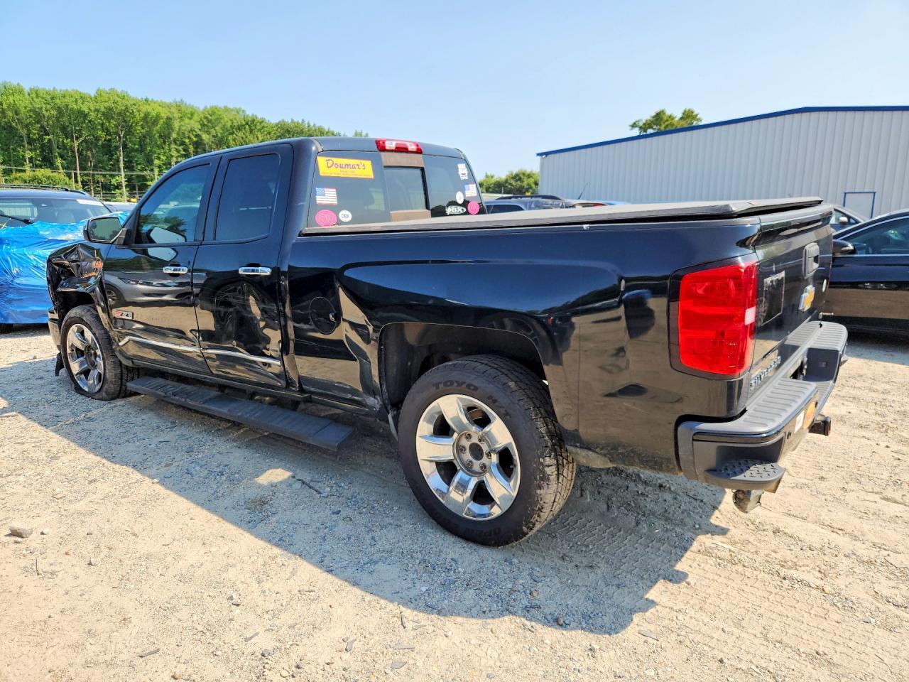 2015 CHEVROLET SILVERADO K1500 LT — Фото 2 из 12