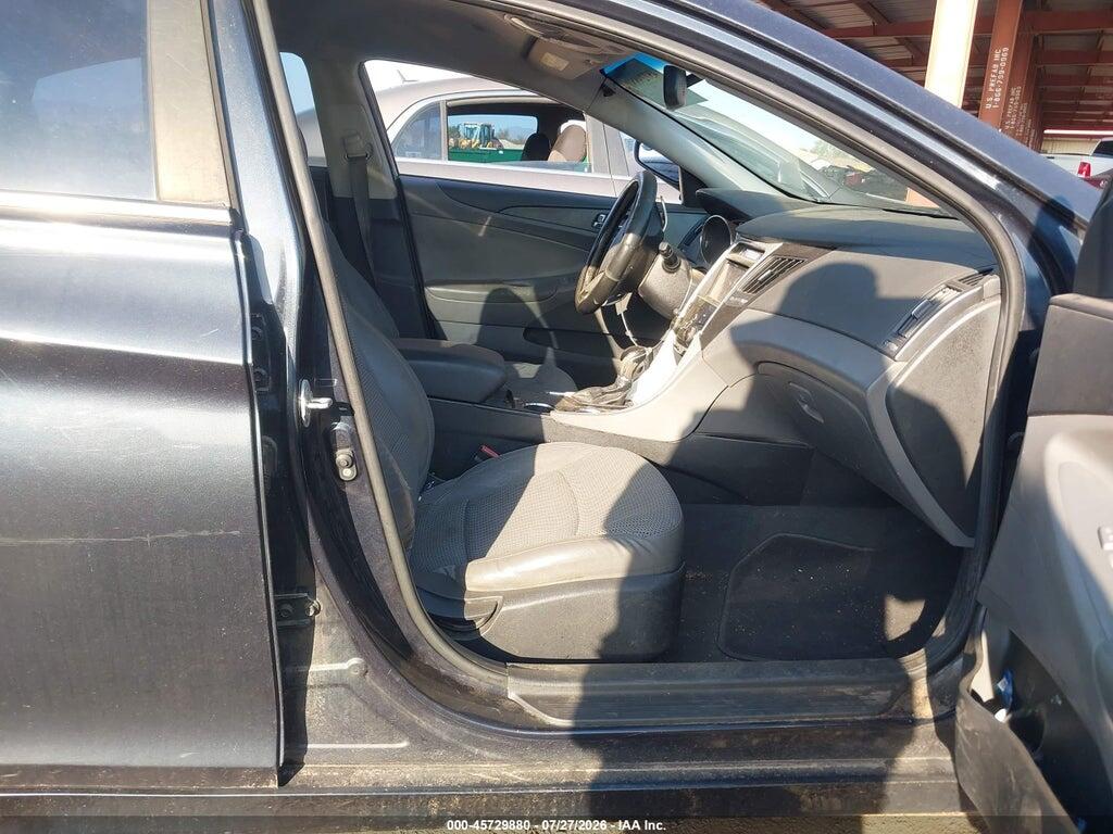 5NPEC4AC6BH281045 2011 HYUNDAI SONATA photo no. 5