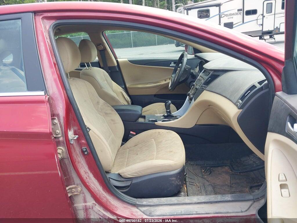 5NPEB4AC4BH294993 2011 HYUNDAI SONATA photo no. 5