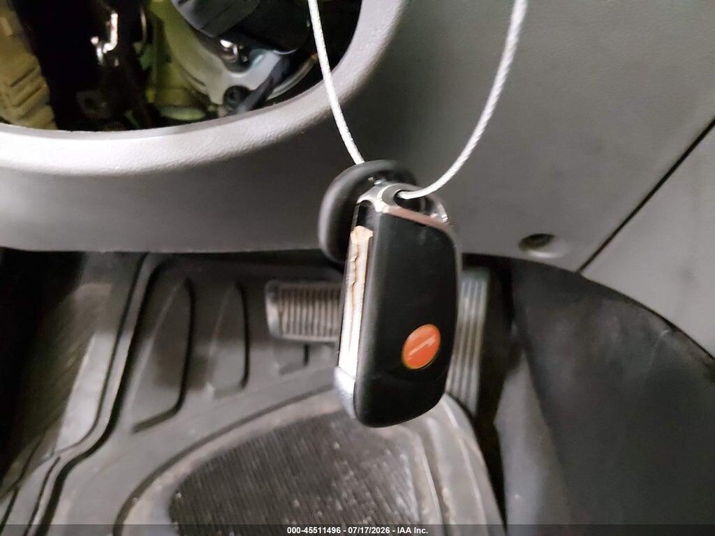 5NPEB4AC4BH154748 2011 HYUNDAI SONATA photo no. 11