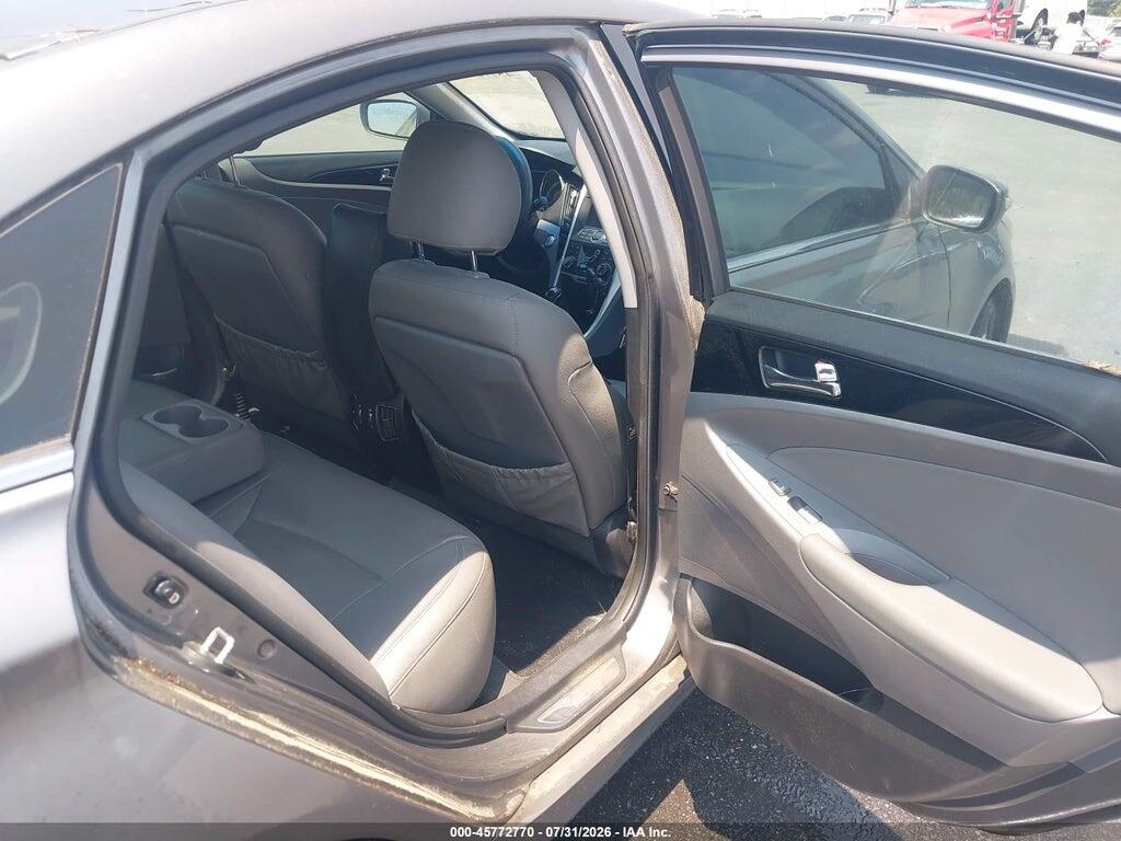 5NPEC4AB1BH303394 2011 HYUNDAI SONATA photo no. 8