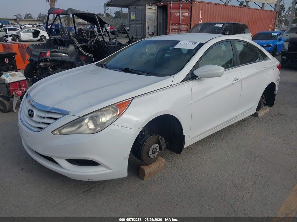 5NPEB4AC6BH160633 2011 HYUNDAI SONATA photo no. 2