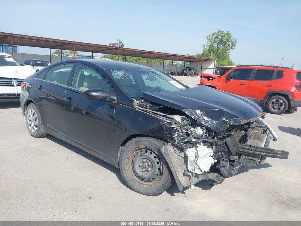 5NPEB4AC7BH298326 2011 HYUNDAI SONATA photo no. 1