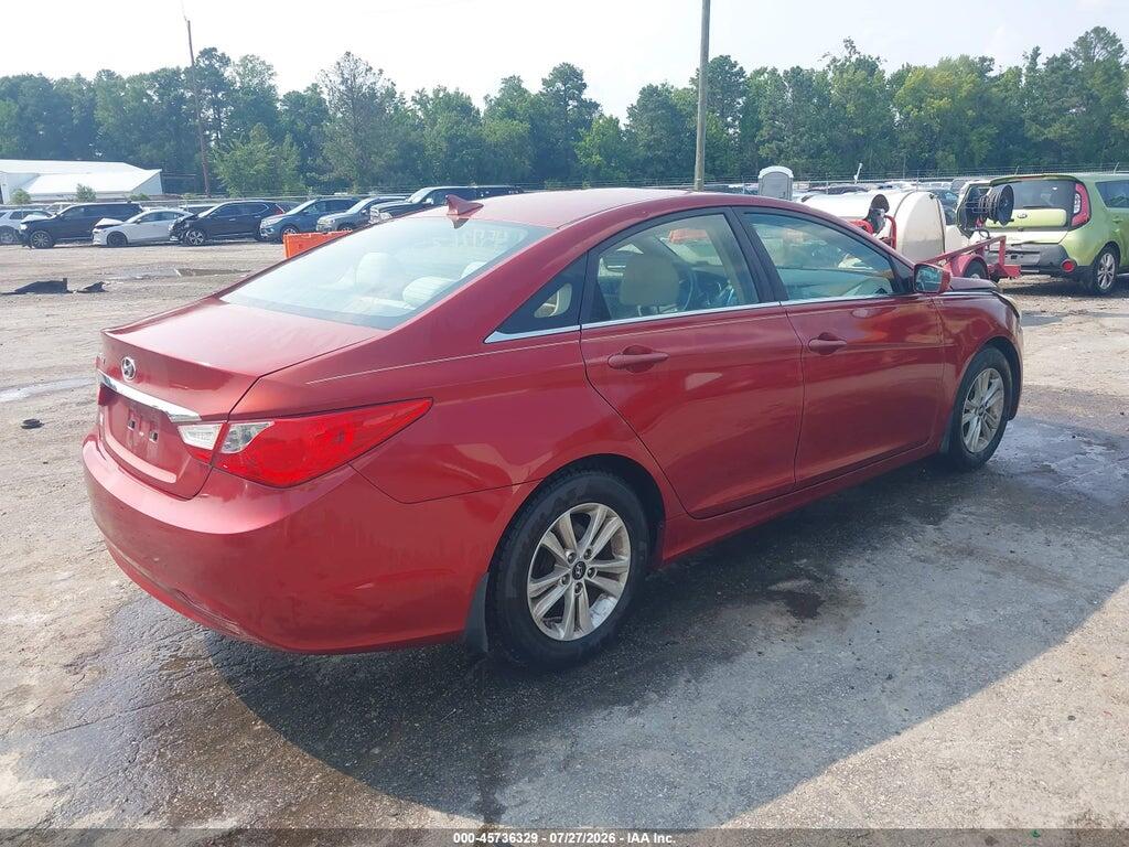 5NPEB4AC8BH305770 2011 HYUNDAI SONATA photo no. 4