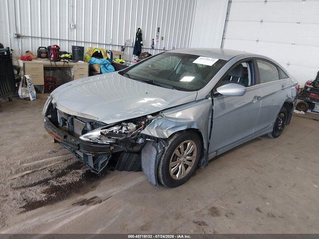 5NPEB4AC8BH277355 2011 HYUNDAI SONATA photo no. 2