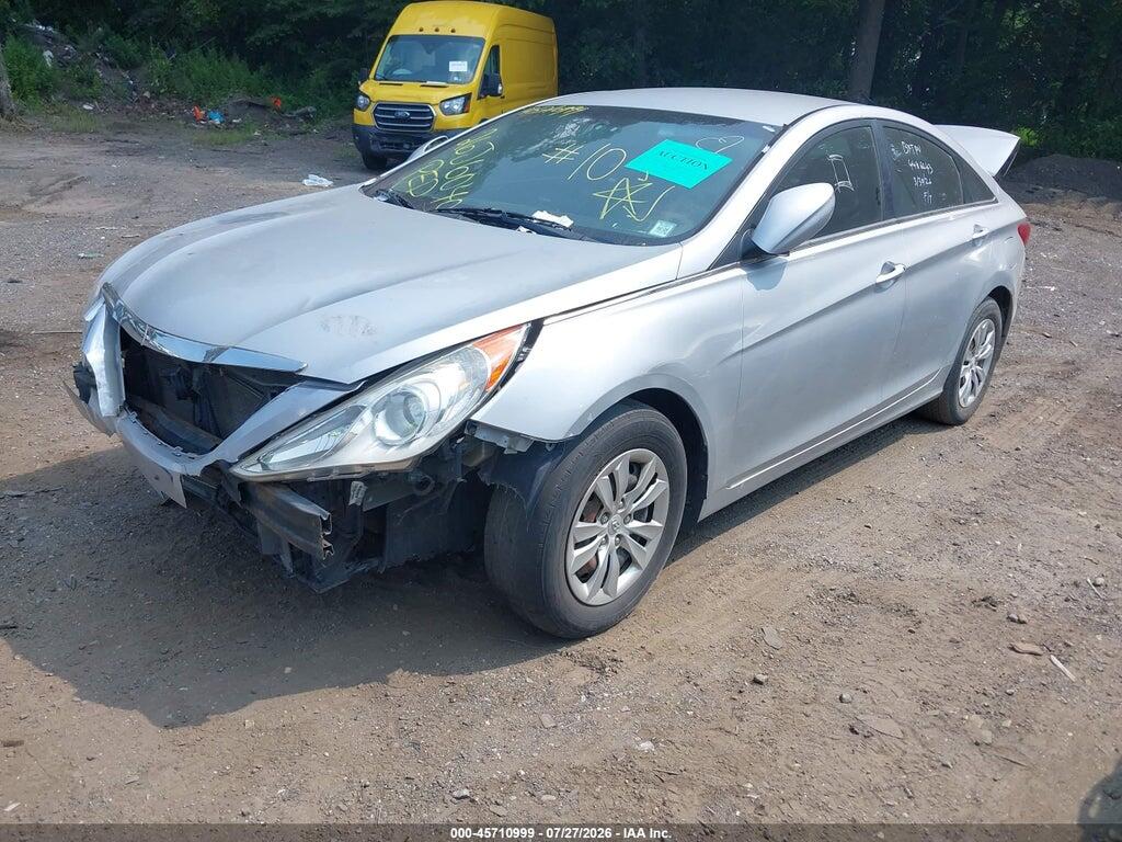 5NPEB4AC8BH296875 2011 HYUNDAI SONATA photo no. 2