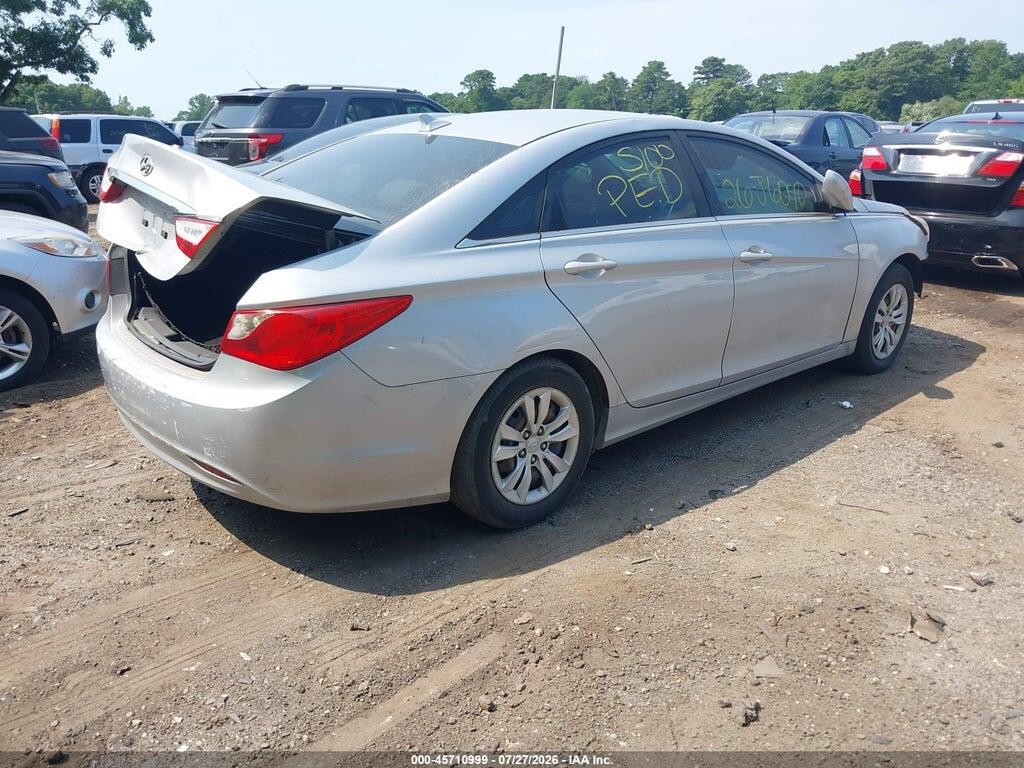 5NPEB4AC8BH296875 2011 HYUNDAI SONATA photo no. 4