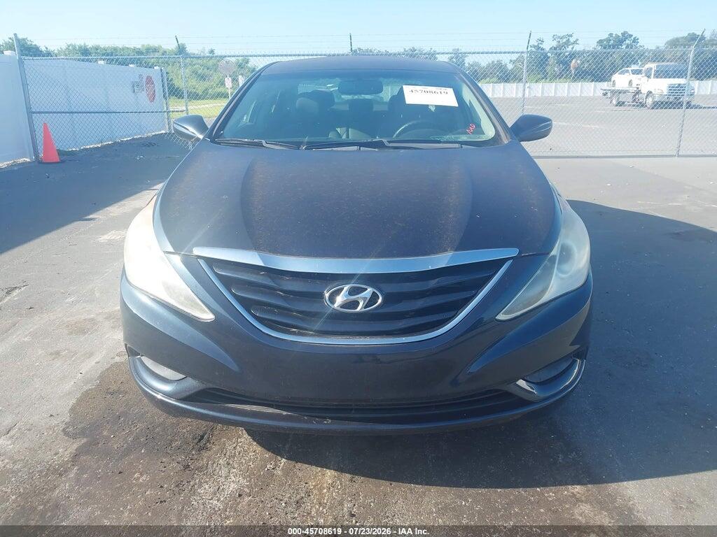 5NPEB4AC5BH262456 2011 HYUNDAI SONATA photo no. 12