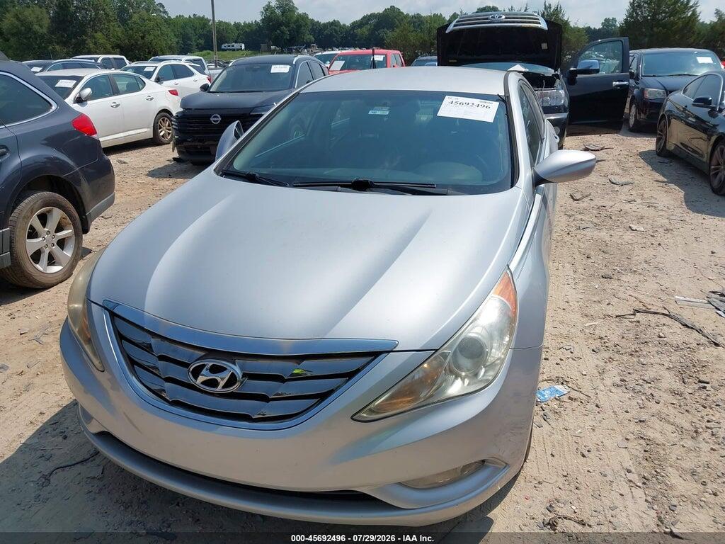 5NPEC4AC5BH235626 2011 HYUNDAI SONATA photo no. 6