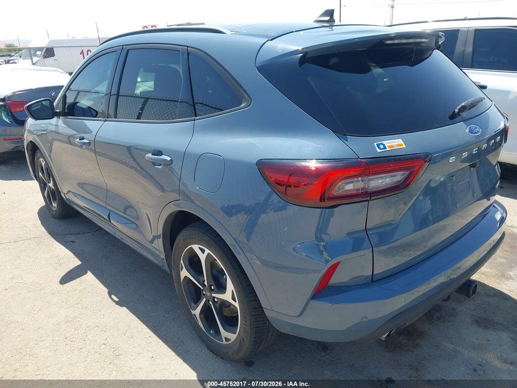 1FMCU9NA4PUB36590 2023 FORD ESCAPE photo no. 3