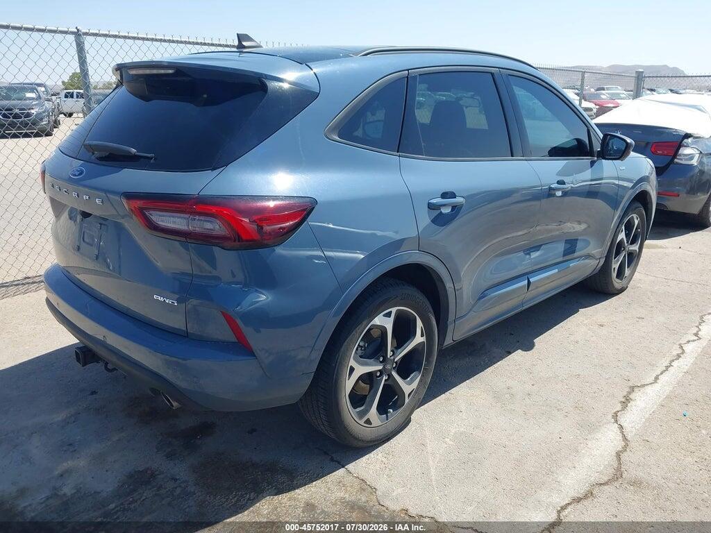 1FMCU9NA4PUB36590 2023 FORD ESCAPE photo no. 4