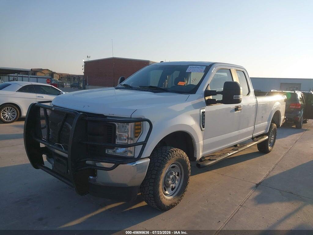 1FT7X2B66KEC09739 2019 FORD F-250 photo no. 2