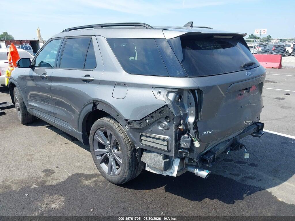 1FMSK7DH5PGB43180 2023 FORD EXPLORER photo no. 3