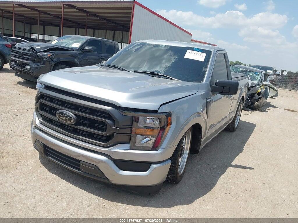 1FTMF1C51PKF25869 2023 FORD F-150 photo no. 2