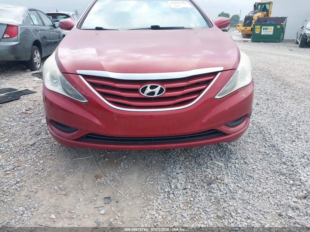 5NPEB4AC4BH067268 2011 HYUNDAI SONATA photo no. 12
