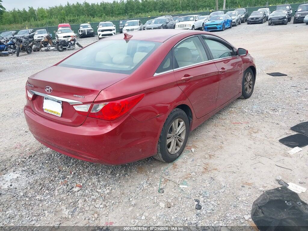 5NPEB4AC4BH067268 2011 HYUNDAI SONATA photo no. 4