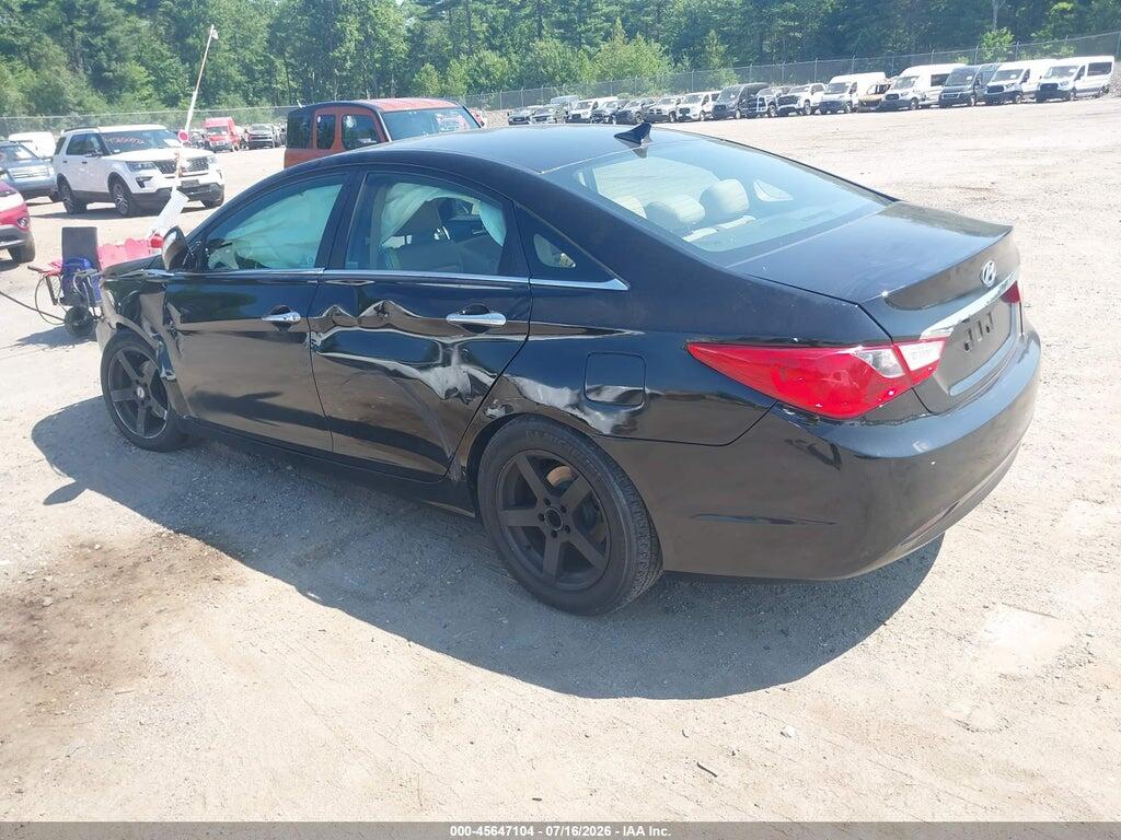 5NPEC4AC6BH139780 2011 HYUNDAI SONATA photo no. 3