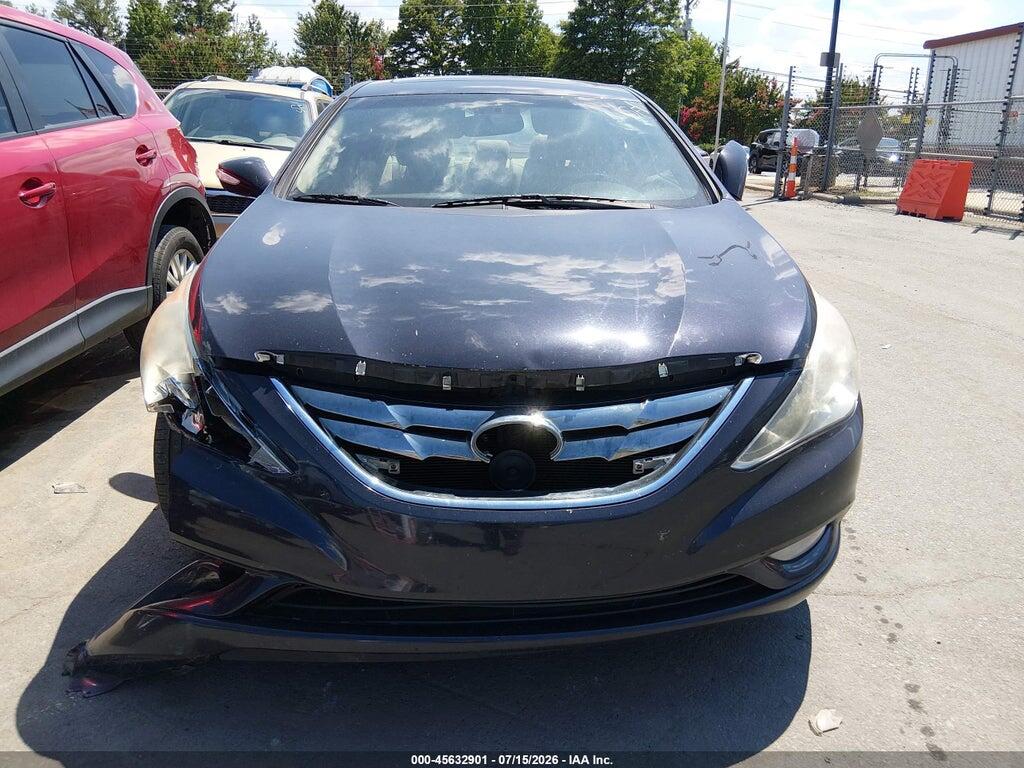 5NPEC4AC7BH045973 2011 HYUNDAI SONATA photo no. 12