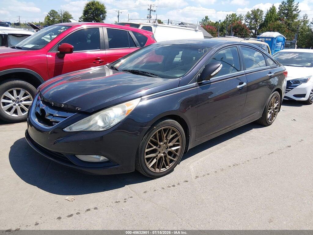 5NPEC4AC7BH045973 2011 HYUNDAI SONATA photo no. 2
