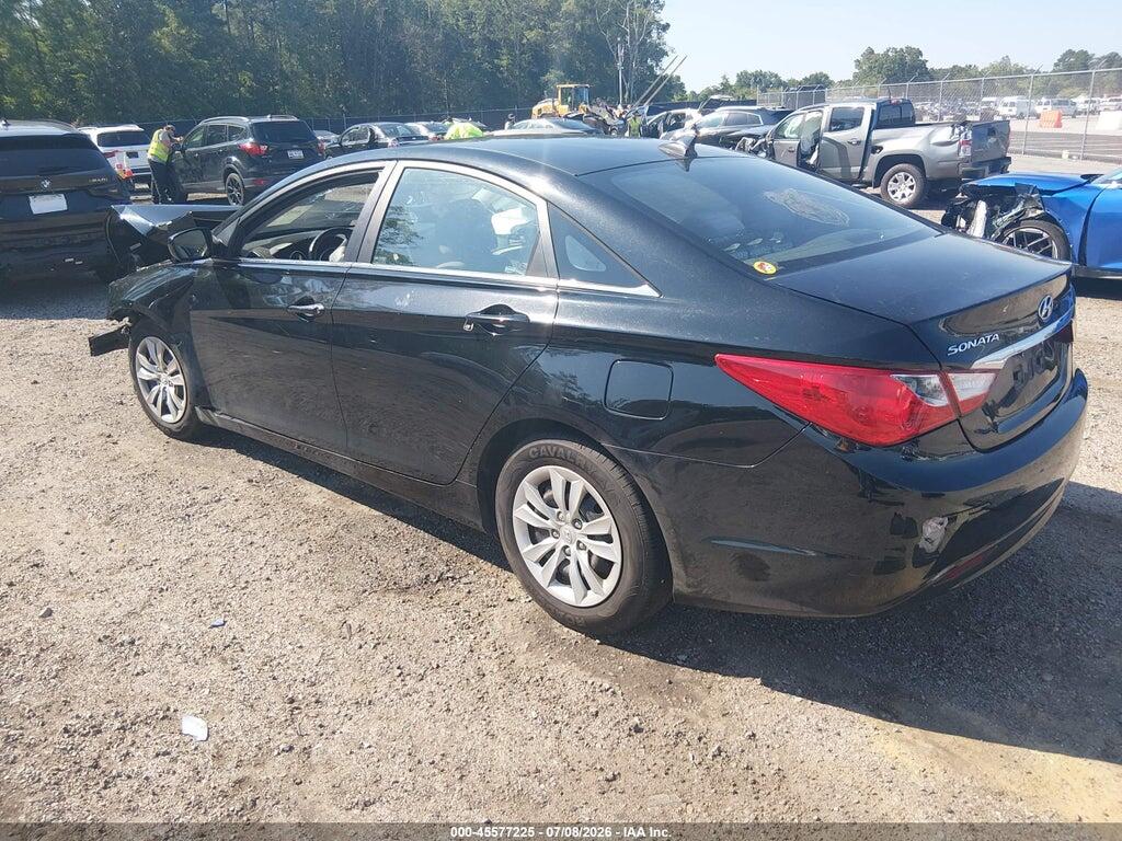 5NPEB4AC5BH121886 2011 HYUNDAI SONATA photo no. 3