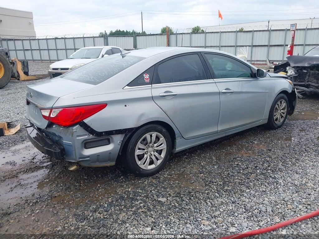 5NPEB4AC0BH088165 2011 HYUNDAI SONATA photo no. 4