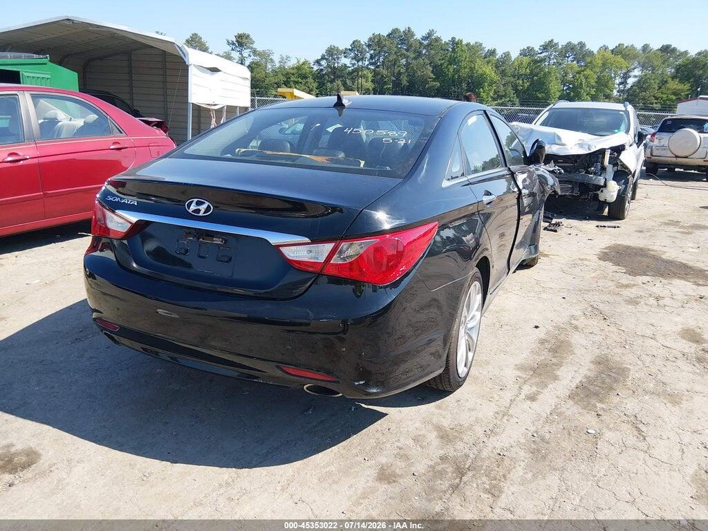 5NPEC4AC7BH003710 2011 HYUNDAI SONATA photo no. 4