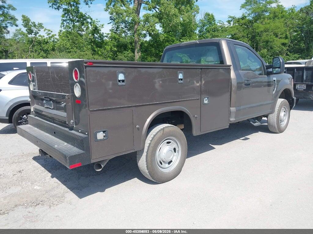 1FDRF3B60HEE09845 2017 FORD F-350 photo no. 4