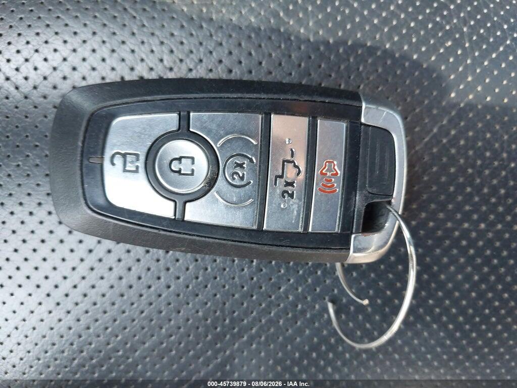 1FT8W3BT7HEE11047 2017 FORD F-350 photo no. 11