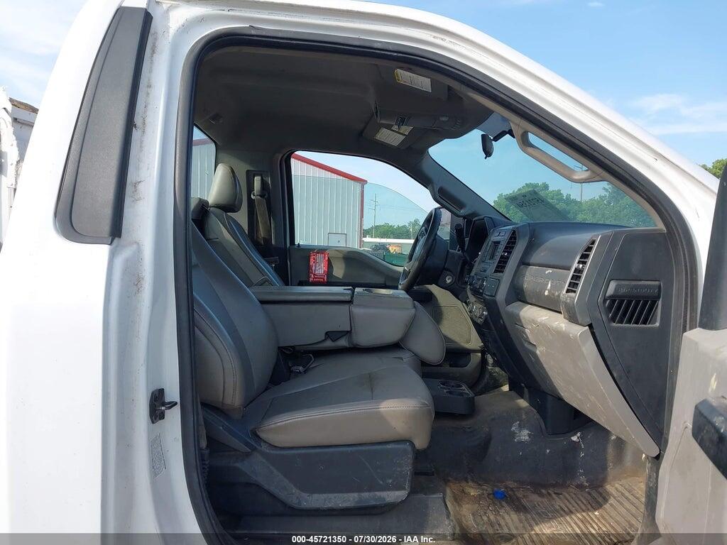 1FDRF3H61HEE56129 2017 FORD F-350 CHASSIS photo no. 6