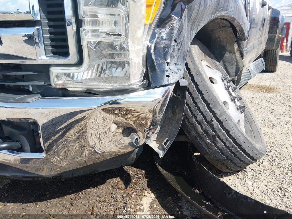 1FT8W4DT0HEE25746 2017 FORD F-450 photo no. 6