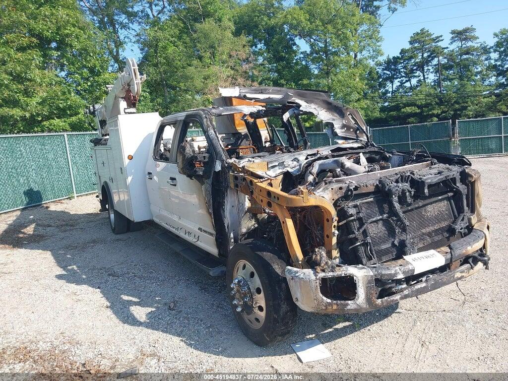 1FD0W4HT1HEE07646 2017 FORD F-450 CHASSIS photo no. 1