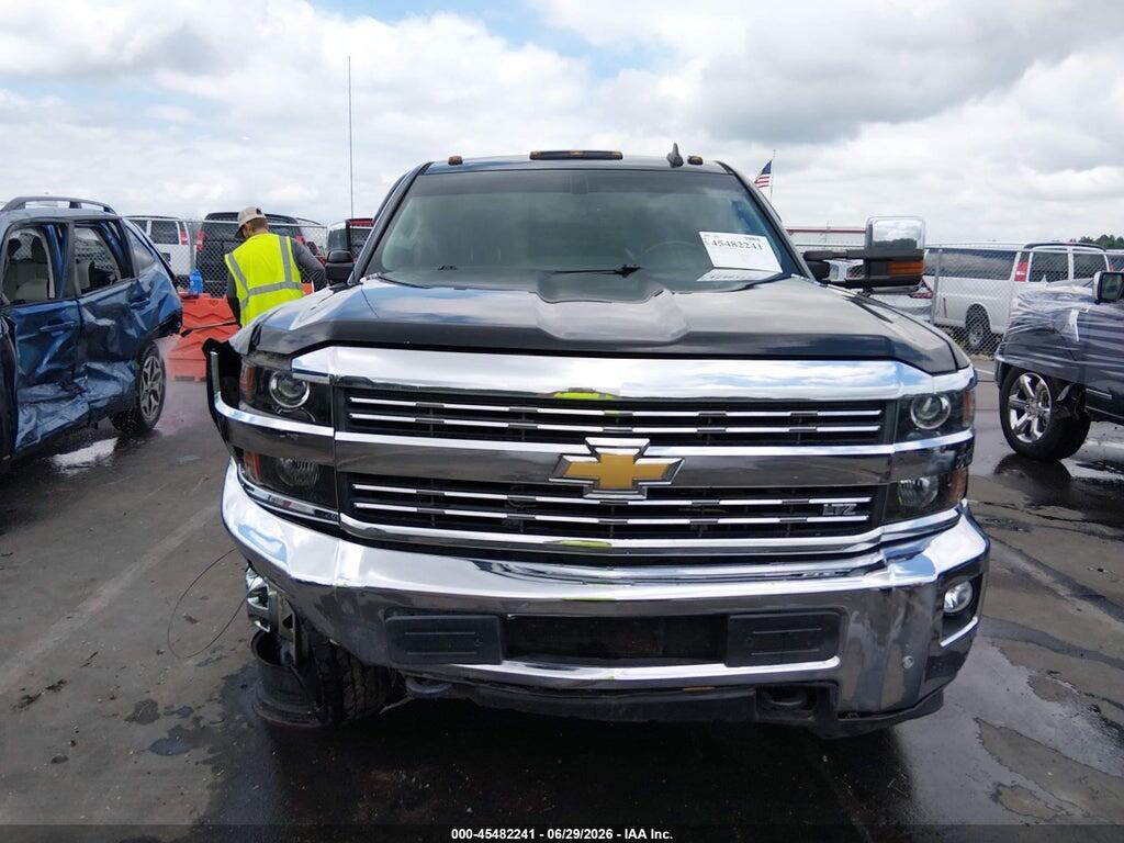 1GC4K0C82FF558614 2015 CHEVROLET SILVERADO 3500HD photo no. 12