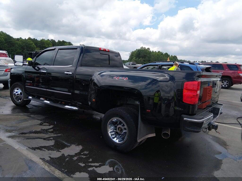 1GC4K0C82FF558614 2015 CHEVROLET SILVERADO 3500HD photo no. 3