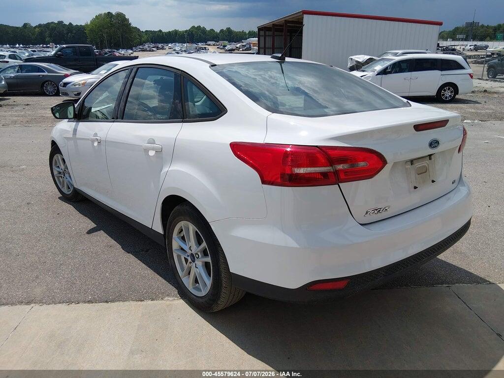 1FADP3F26HL320172 2017 FORD FOCUS photo no. 3