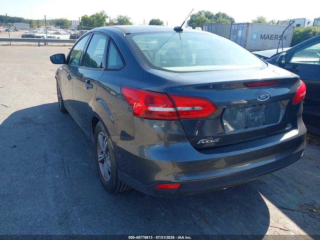 1FADP3FE9HL269504 2017 FORD FOCUS photo no. 3