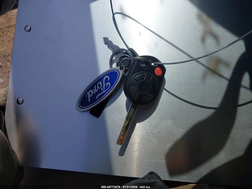 1FADP3K29HL246610 2017 FORD FOCUS photo no. 11