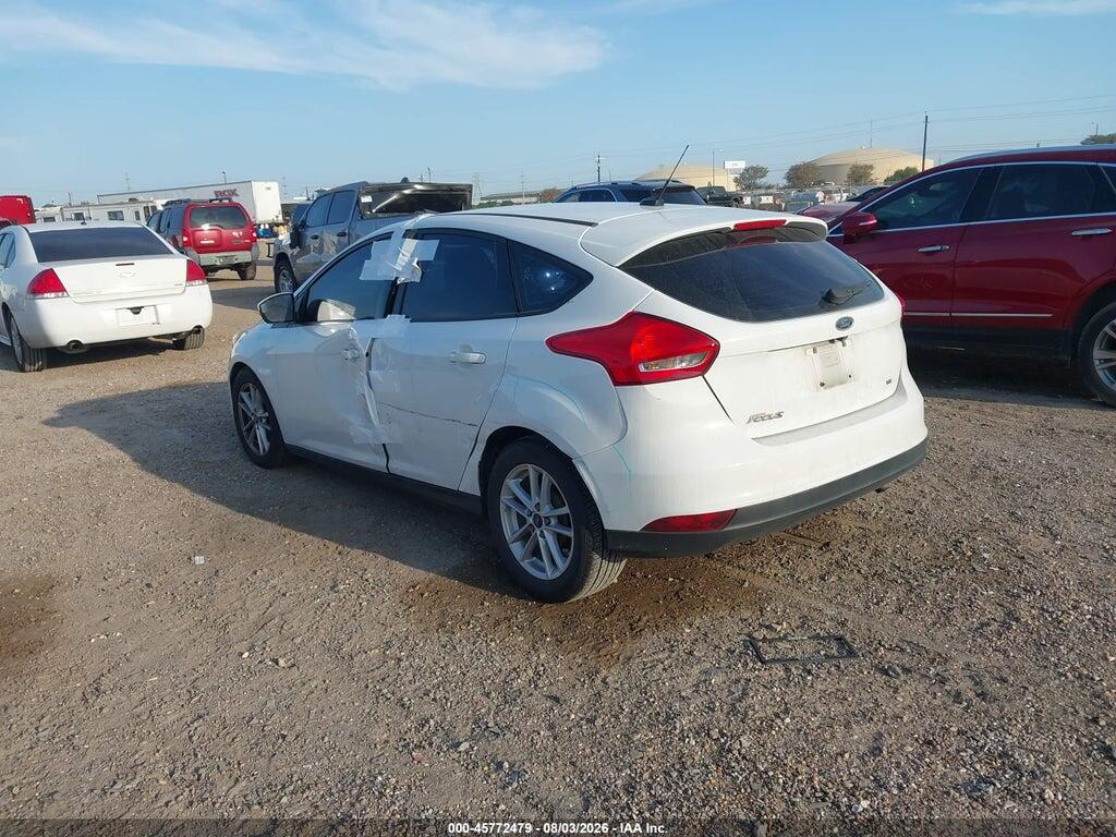 1FADP3K29HL246610 2017 FORD FOCUS photo no. 3