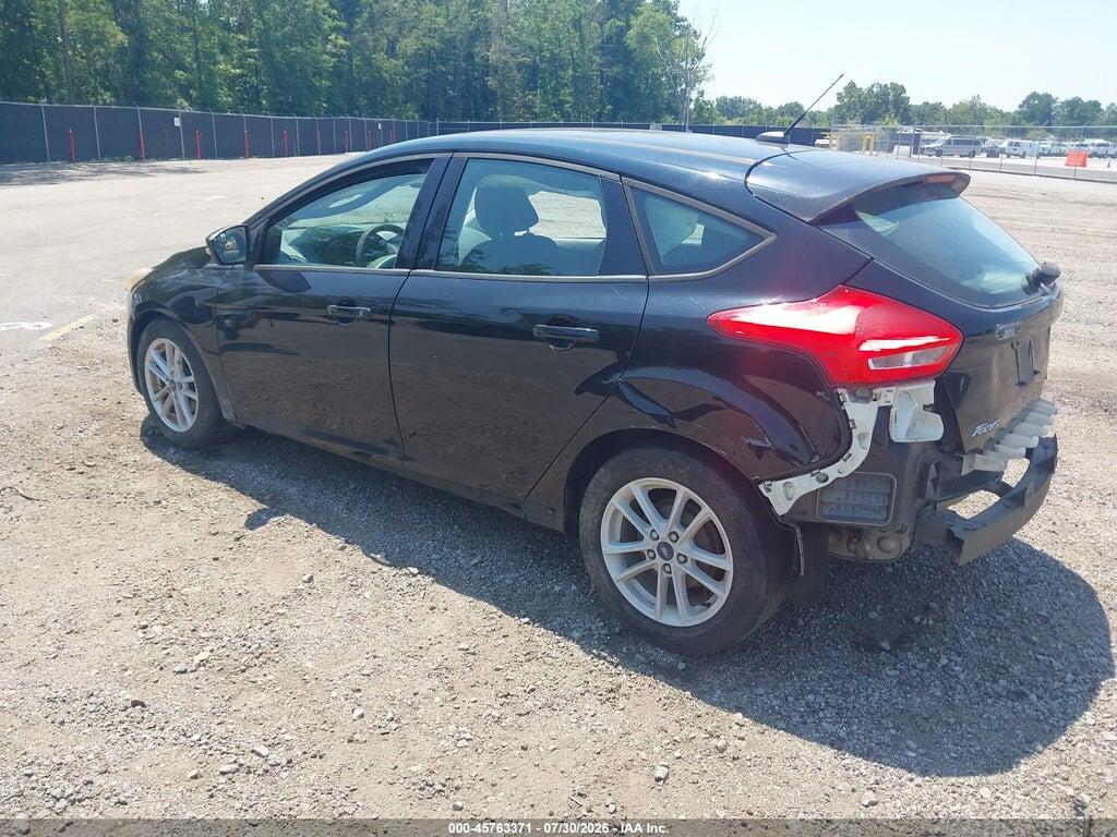 1FADP3K28HL217504 2017 FORD FOCUS photo no. 3