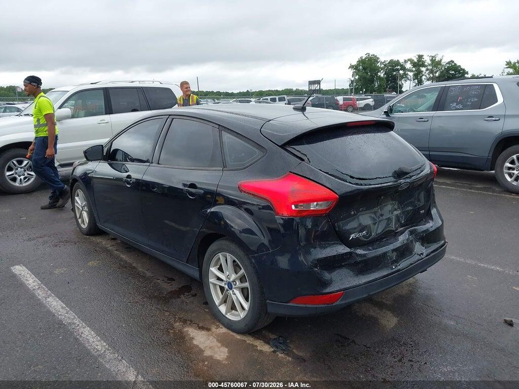 1FADP3K27HL217509 2017 FORD FOCUS photo no. 3