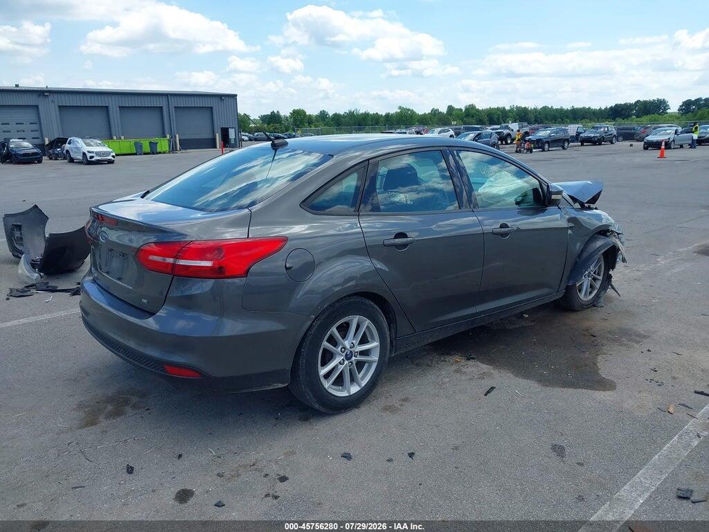 1FADP3F2XHL300524 2017 FORD FOCUS photo no. 4