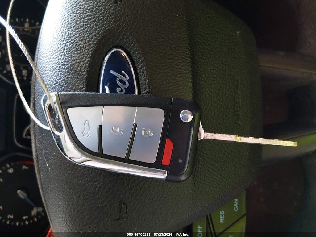1FADP3F26HL228382 2017 FORD FOCUS photo no. 11