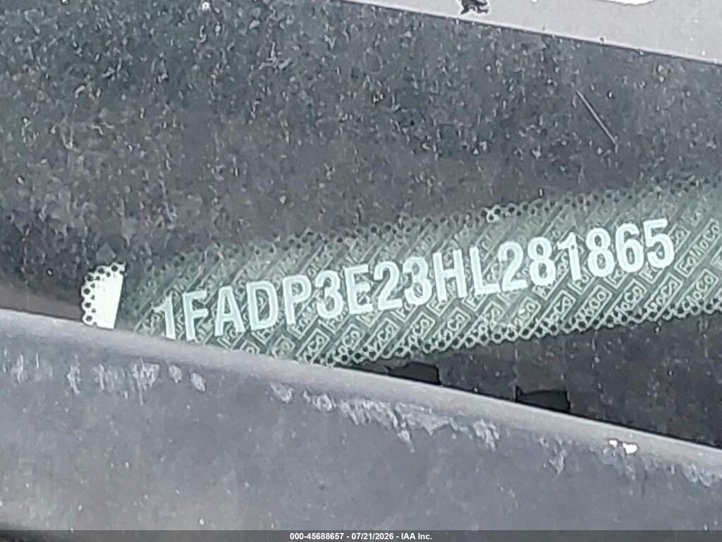 1FADP3E23HL281865 2017 FORD FOCUS photo no. 11