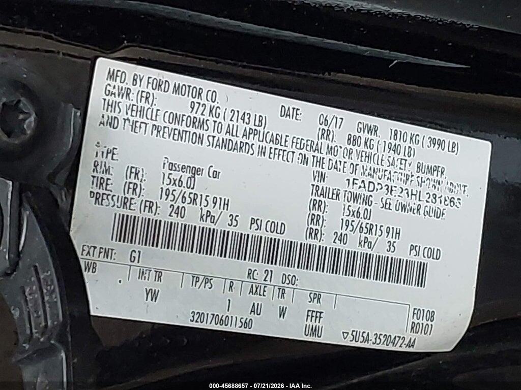 1FADP3E23HL281865 2017 FORD FOCUS photo no. 9