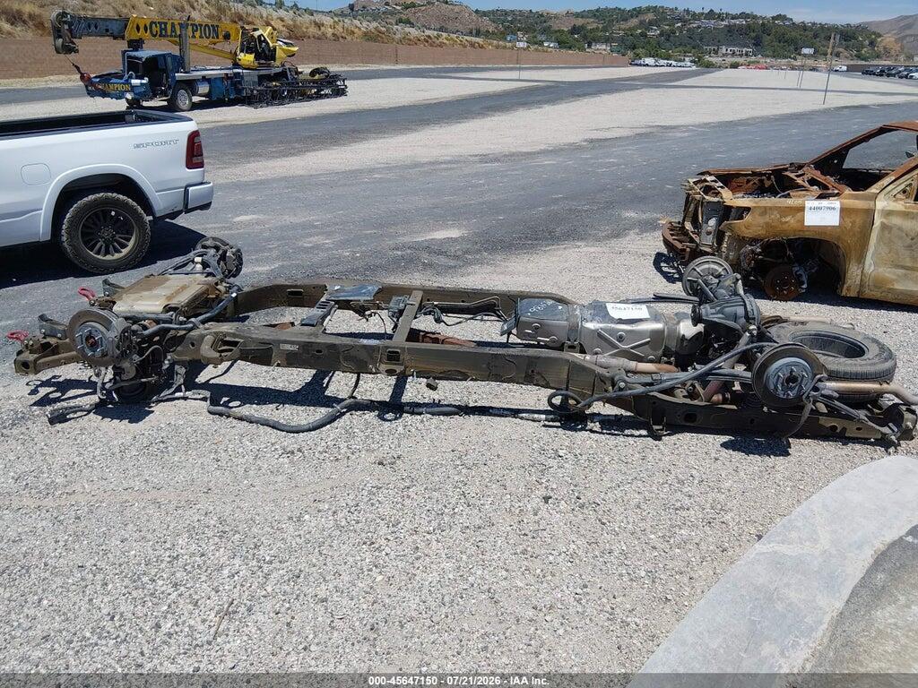 1GCPYFED1LZ185486 2020 CHEVROLET SILVERADO 1500 photo no. 3