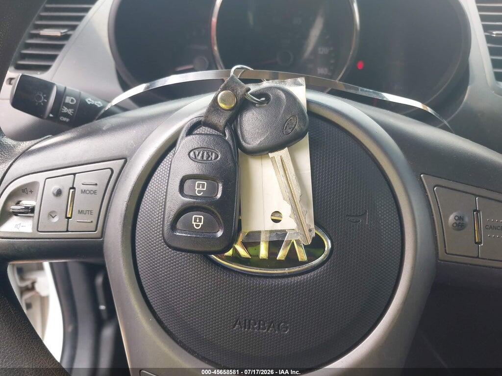 KNDJT2A24A7703455 2010 KIA SOUL photo no. 11