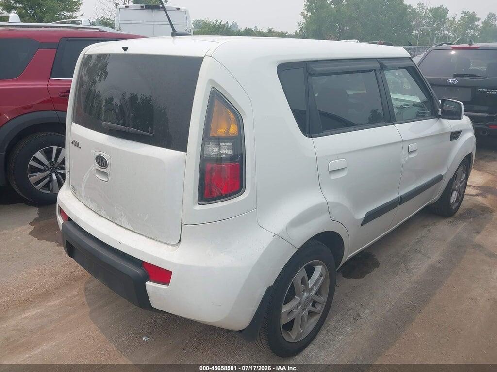 KNDJT2A24A7703455 2010 KIA SOUL photo no. 4