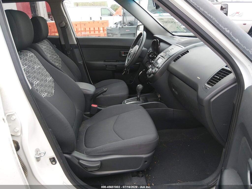 KNDJT2A2XA7179454 2010 KIA SOUL photo no. 5